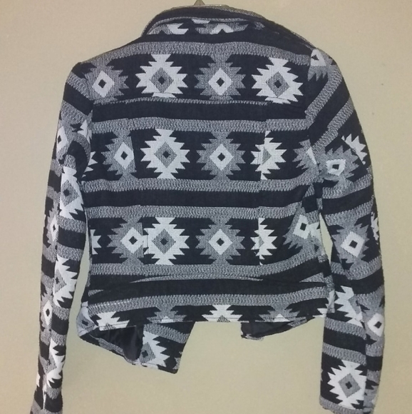 Jacket - Picture 3 of 3